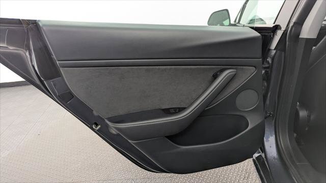 Used 2021 Tesla Model 3 Standard Range Plus RWD image 14