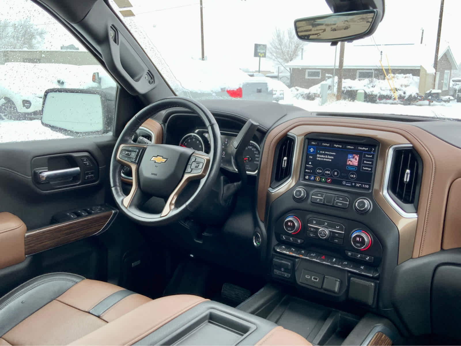 Used 2021 Chevrolet Silverado 1500 High Country image 32