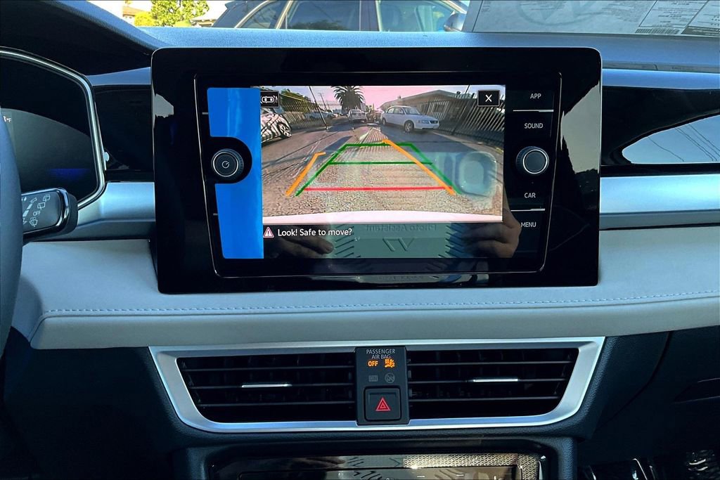 New 2026 Volkswagen Taos SE image 12