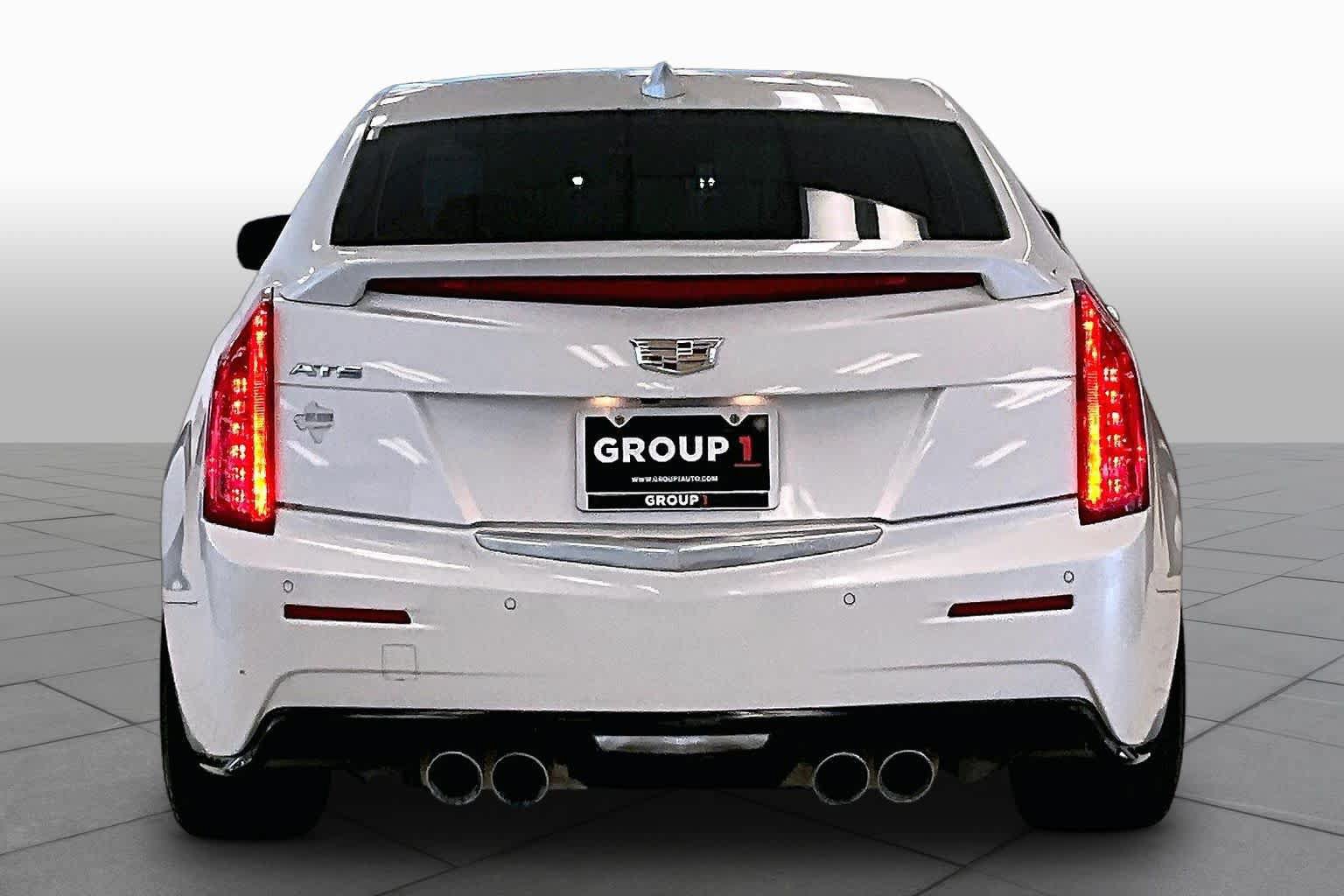 Used 2017 Cadillac ATS V w/ Luxury Package RWD image 4