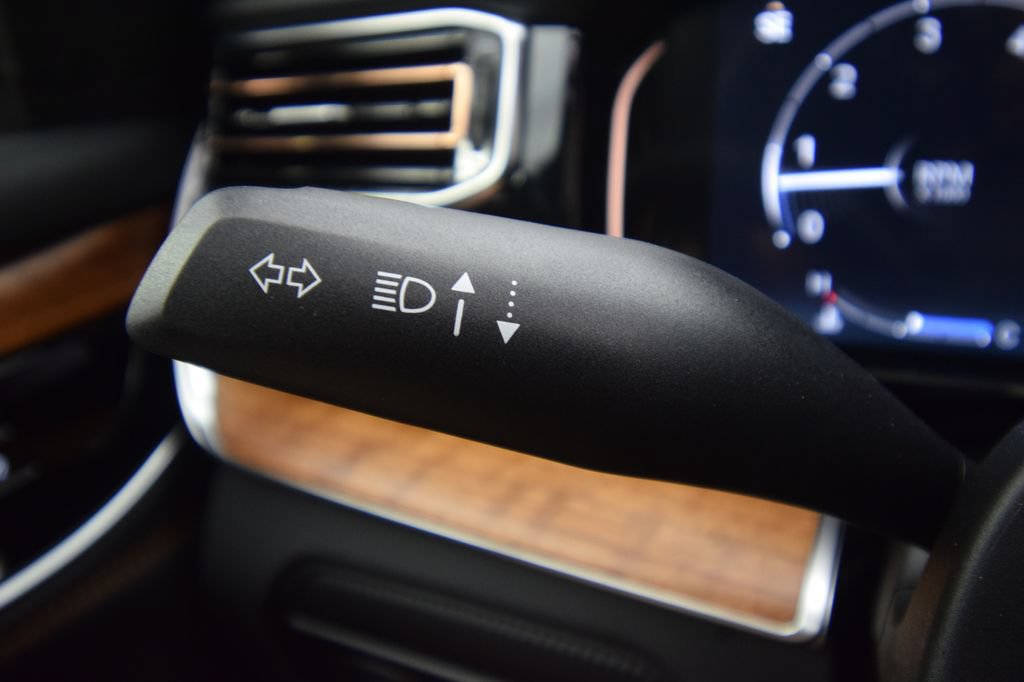 New 2026 Jeep Grand Wagoneer Summit AWD/4WD image 30