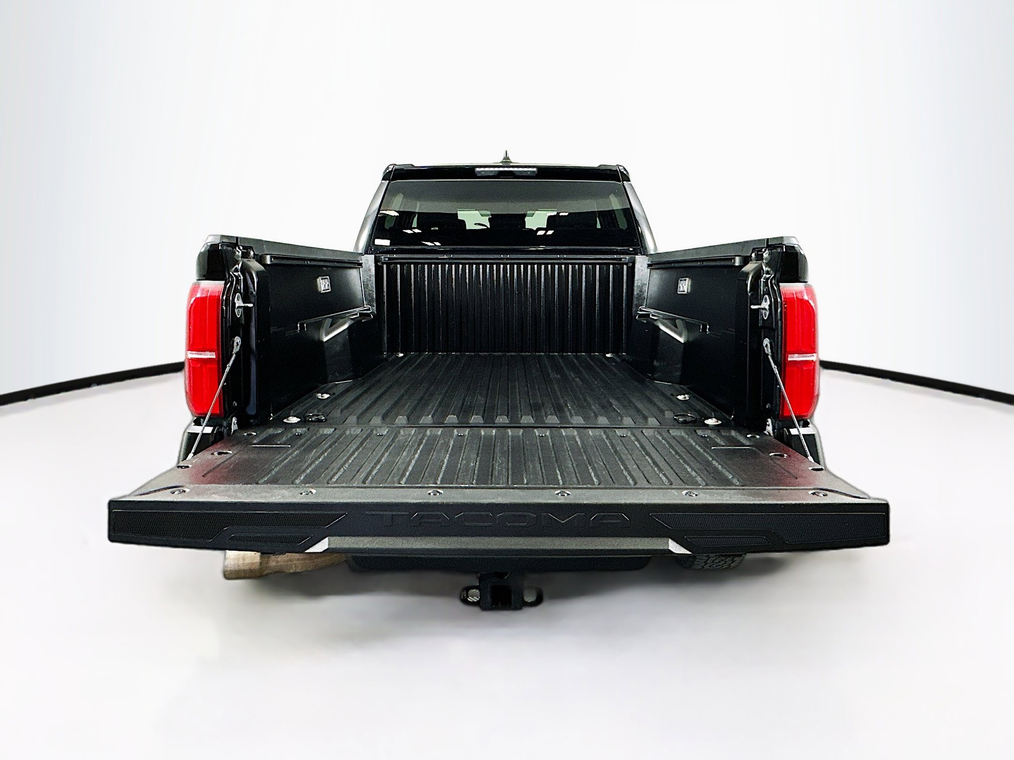 Used 2025 Toyota Tacoma TRD Off-Road AWD/4WD image 28