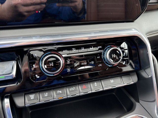 New 2026 GMC Sierra 3500 Denali Ultimate image 17