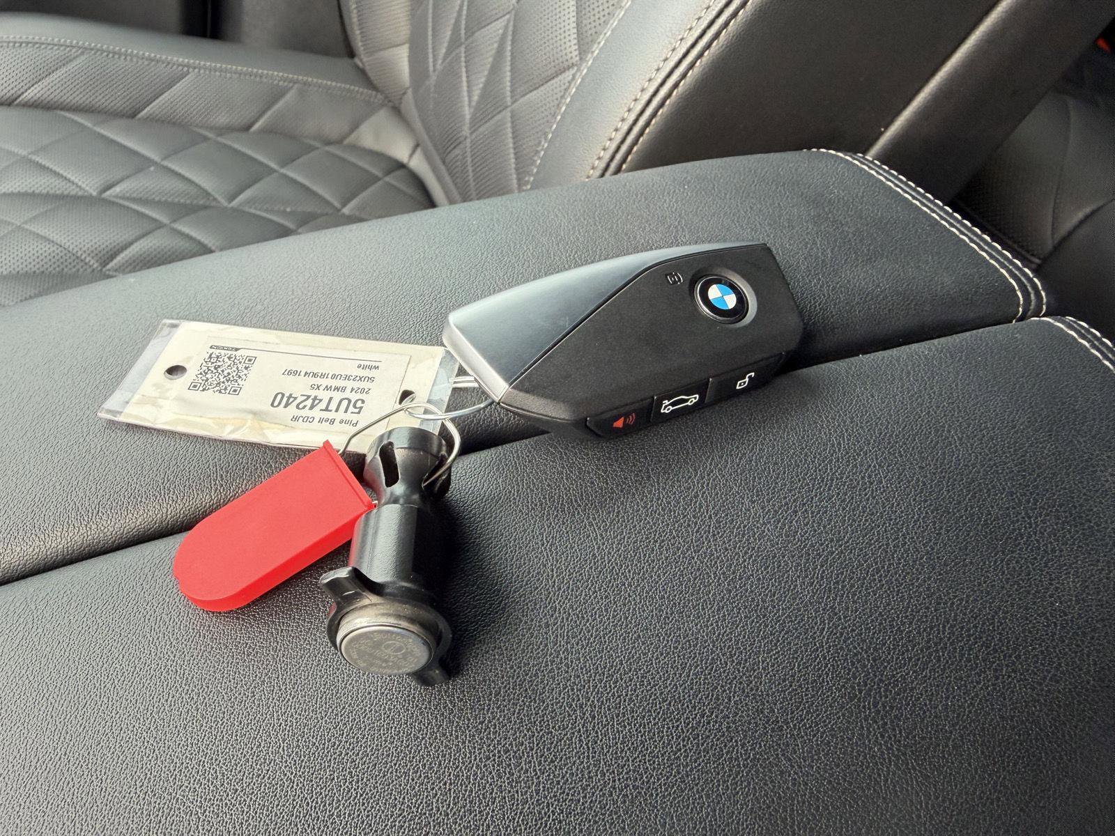 Used 2024 BMW X5 xDrive40i AWD/4WD image 12