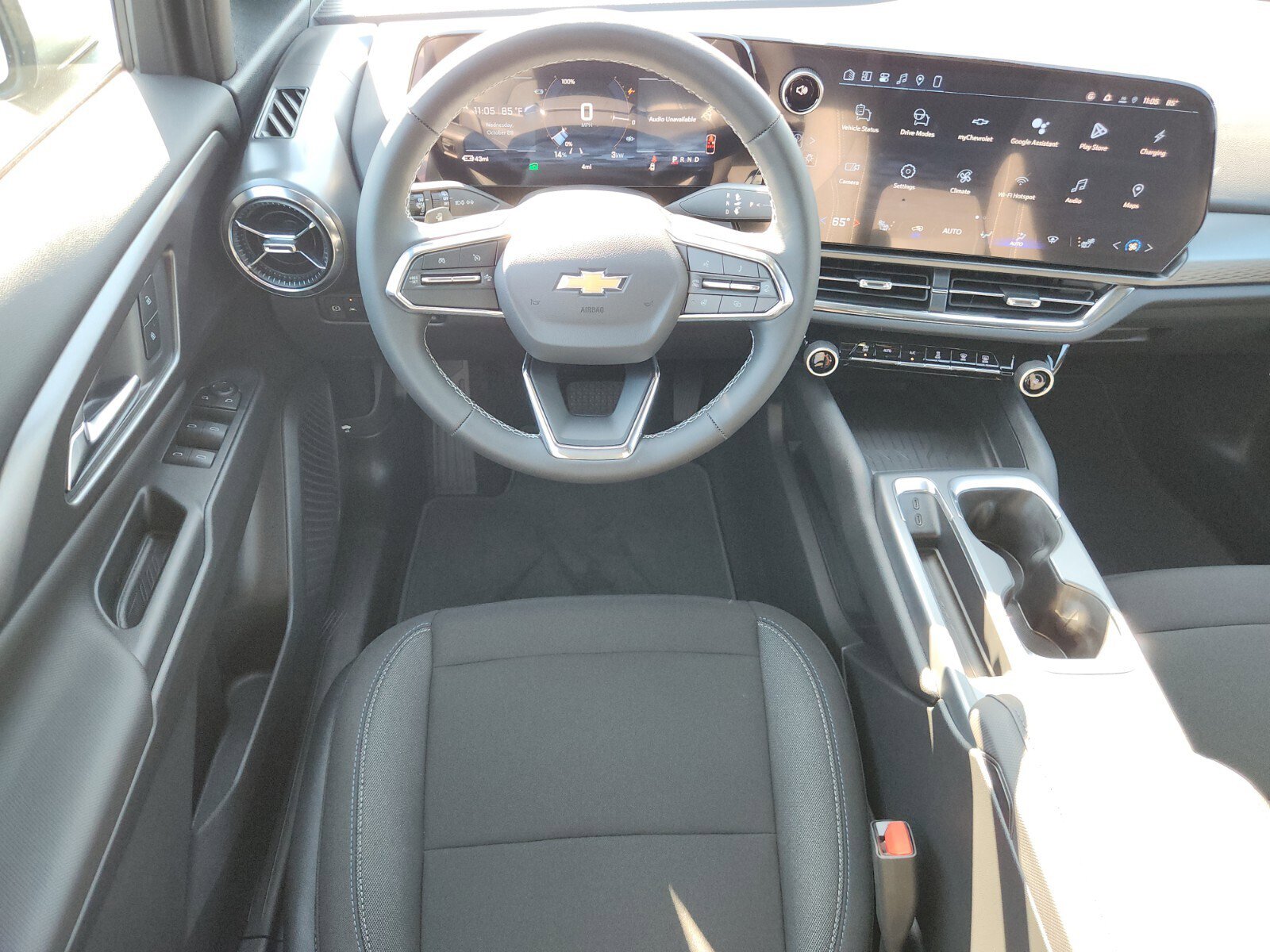 New 2026 Chevrolet Equinox EV LT w/ Comfort Package image 9