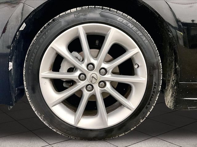 Used 2012 Lexus CT 200h Premium w/ Premium Audio Pkg FWD image 9