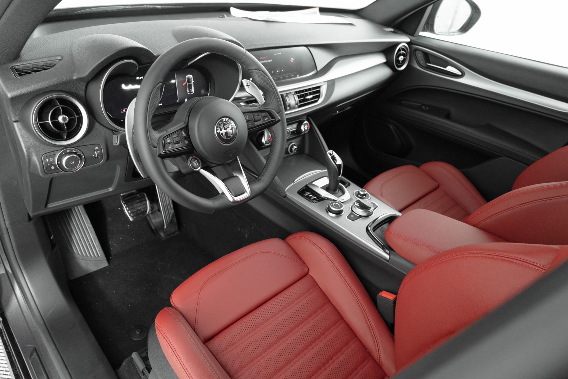 New 2025 Alfa Romeo Stelvio Sprint w/ Veloce Package image 17