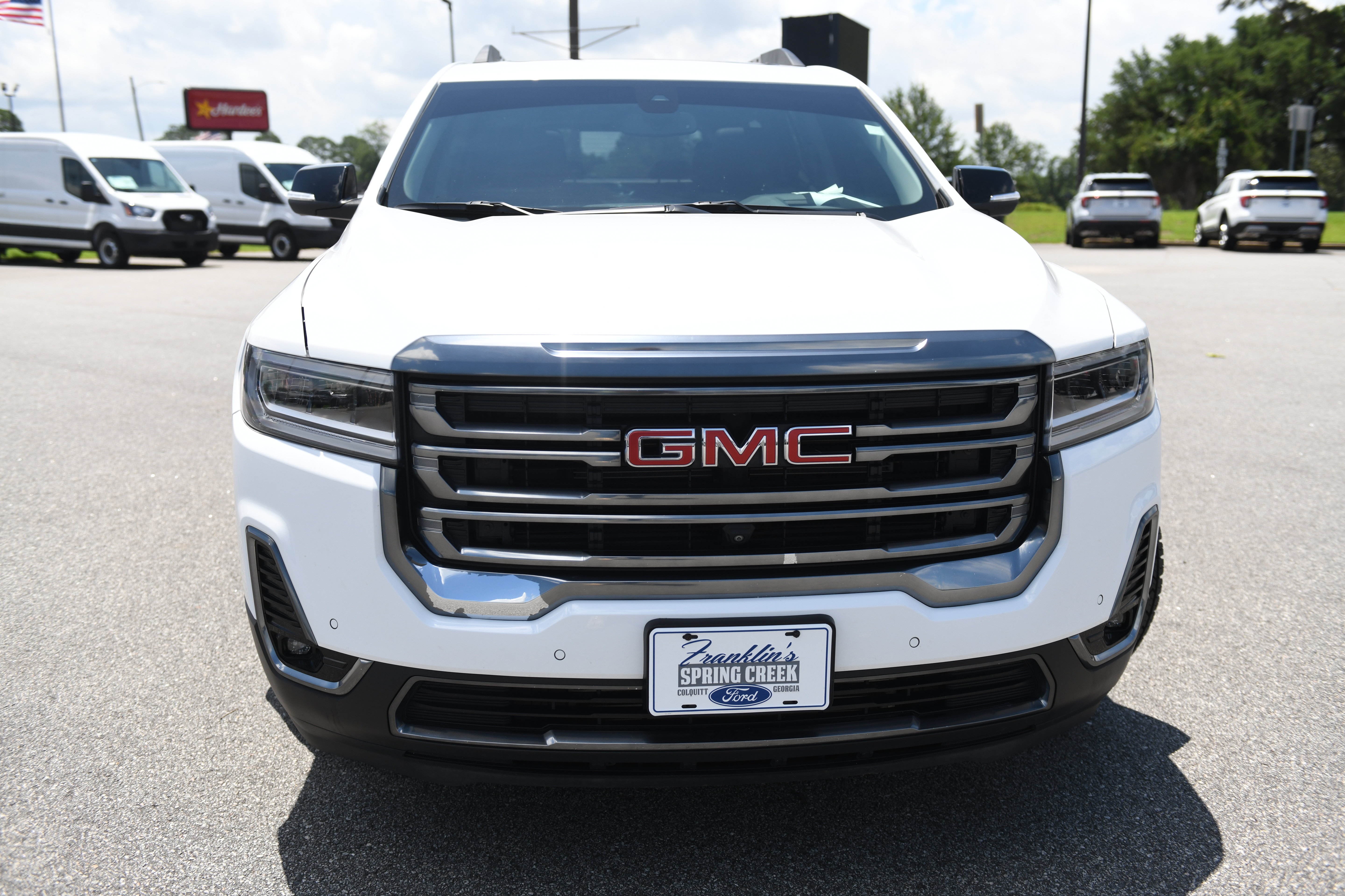 Used 2022 GMC Acadia AT4 w/ Technology Package AWD/4WD image 3