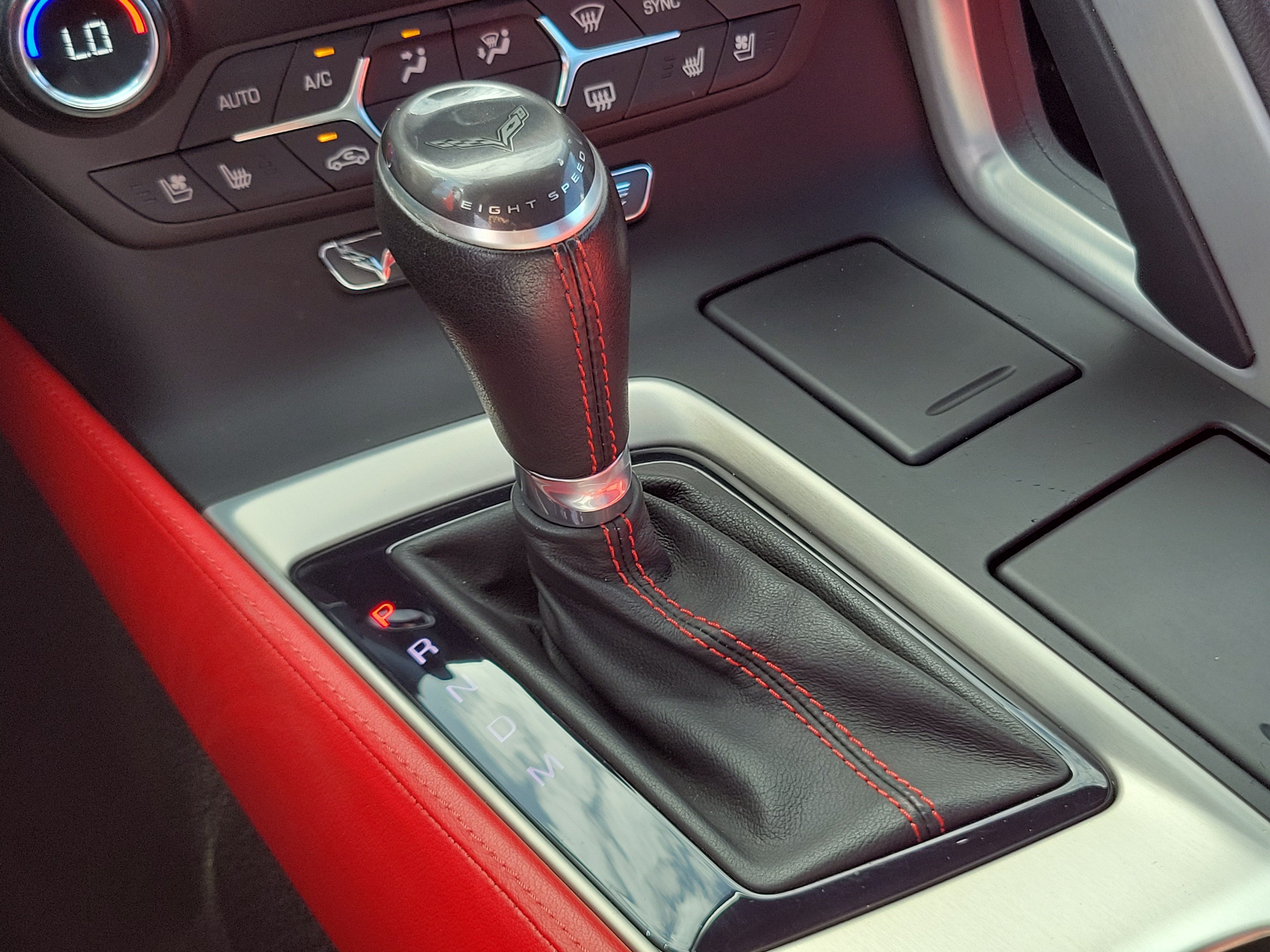 Used 2017 Chevrolet Corvette Stingray Convertible RWD image 19