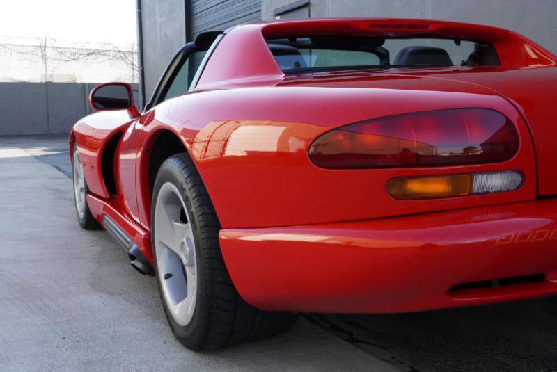 Used 1994 Dodge Viper RT/10 RWD image 20