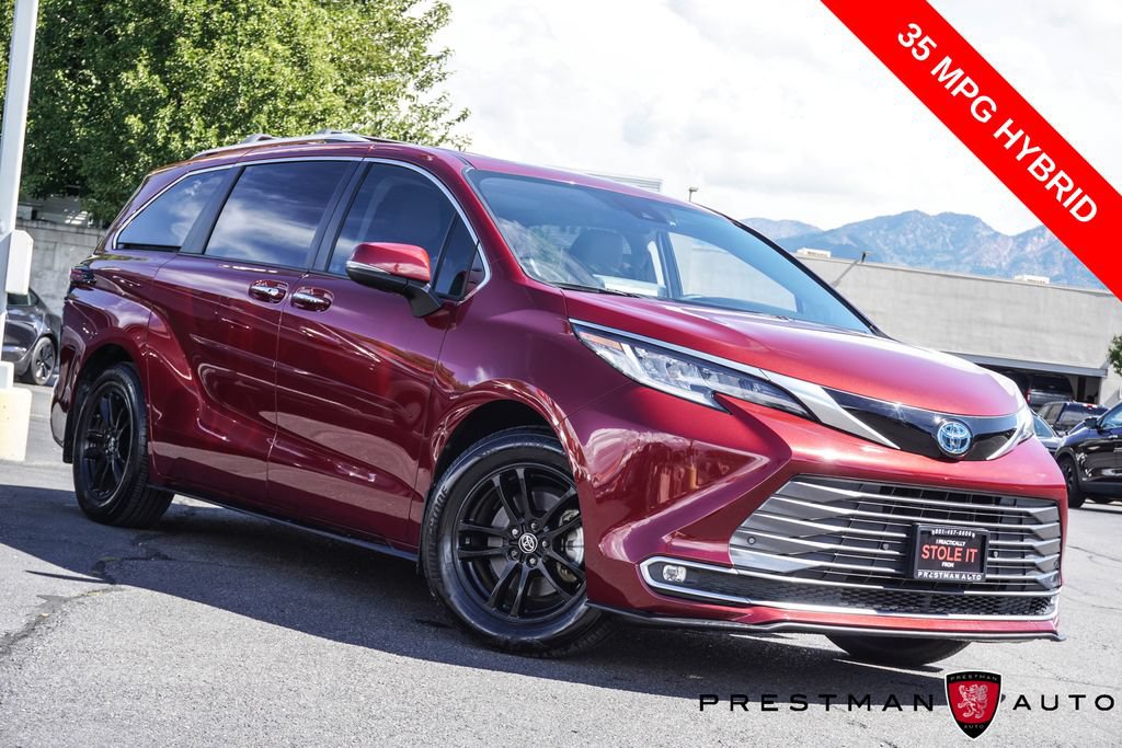 Used 2022 Toyota Sienna Limited AWD/4WD image 1