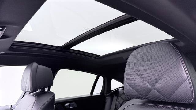 Used 2025 BMW X6 xDrive40i w/ Climate Comfort Package image 37