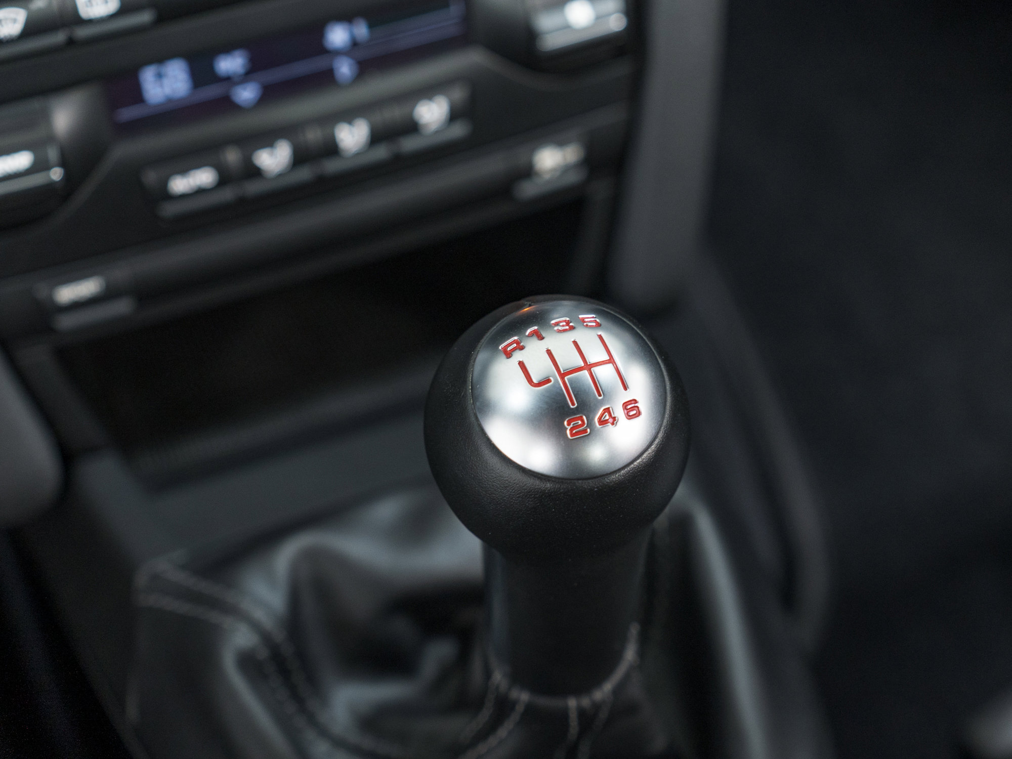 Used 2012 Porsche Cayman R RWD image 29