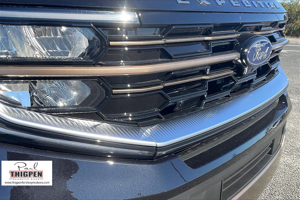 New 2025 Ford Expedition King Ranch image 16