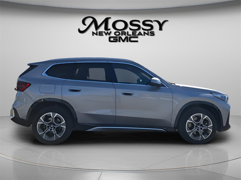 Used 2025 BMW X1 xDrive28i image 4