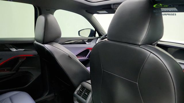 Used 2025 Volkswagen Tiguan SE R-Line FWD image 46