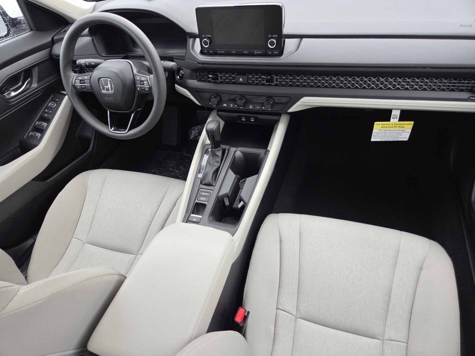 Used 2025 Honda Accord LX image 24