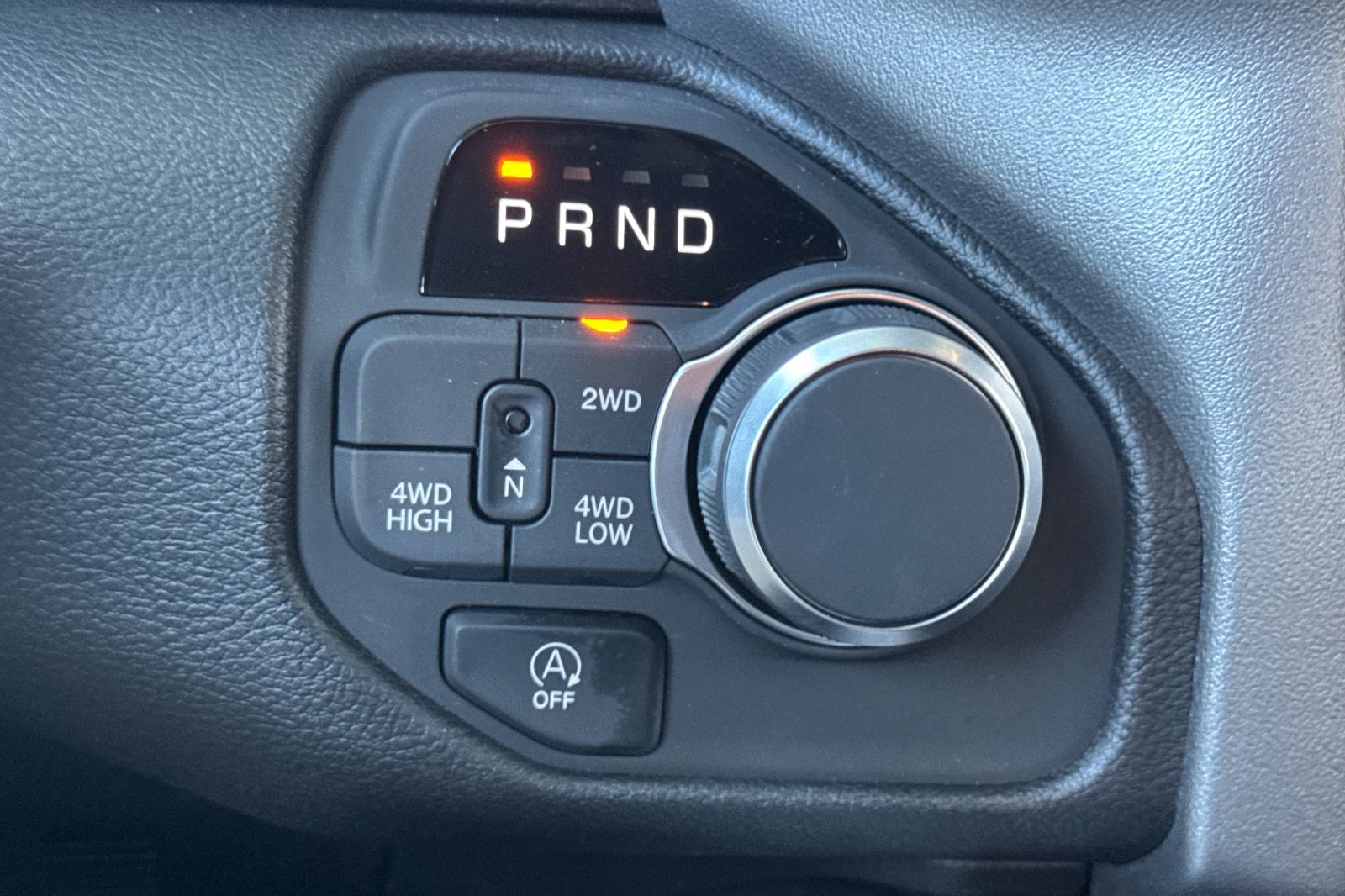 New 2026 RAM 1500 Express AWD/4WD image 19