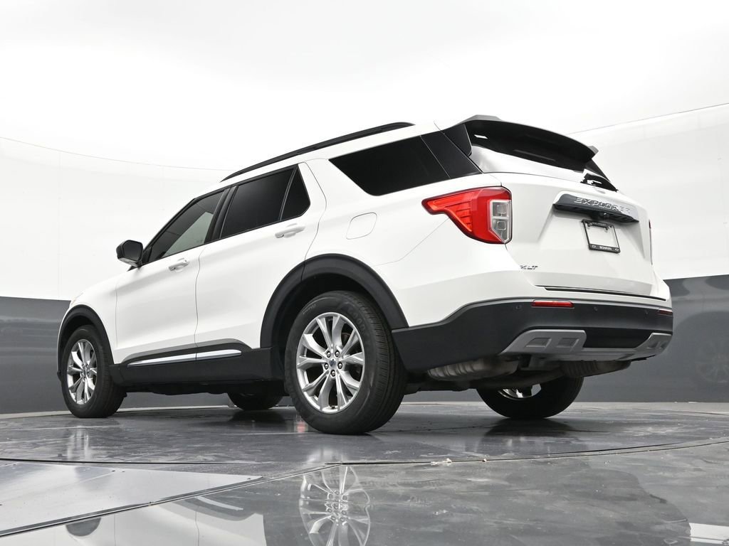Used 2020 Ford Explorer XLT w/ Equipment Group 202A RWD image 22