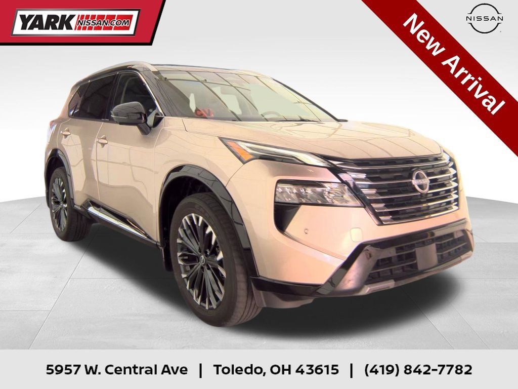 Certified 2025 Nissan Rogue Platinum w/ Tech Package AWD/4WD image 1