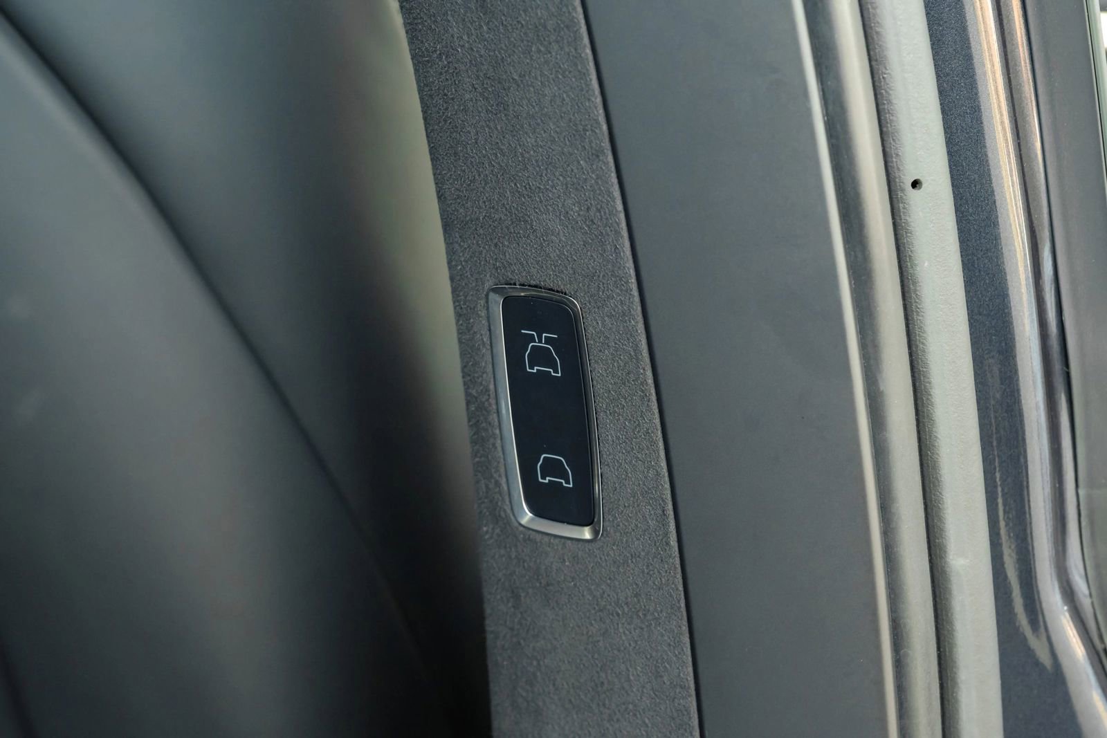 Used 2023 Tesla Model X Plaid image 81