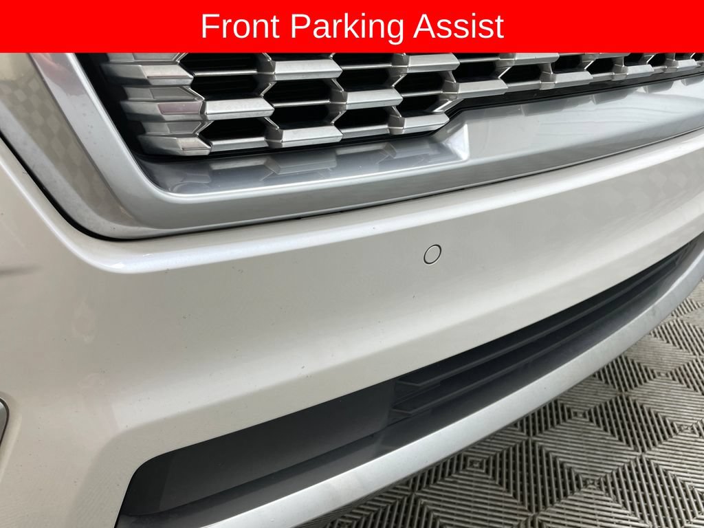 Used 2022 GMC Yukon XL Denali w/ Denali Premium Package AWD/4WD image 21