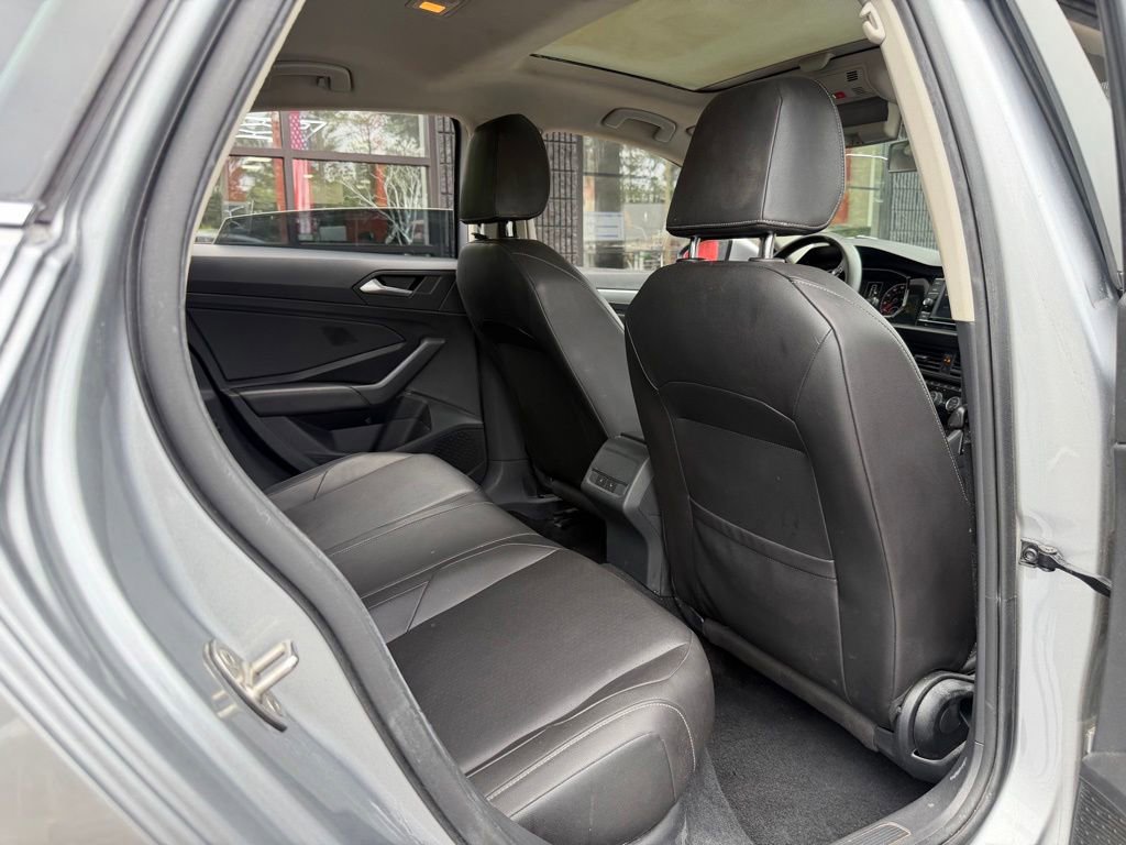 Used 2020 Volkswagen Jetta FWD image 35