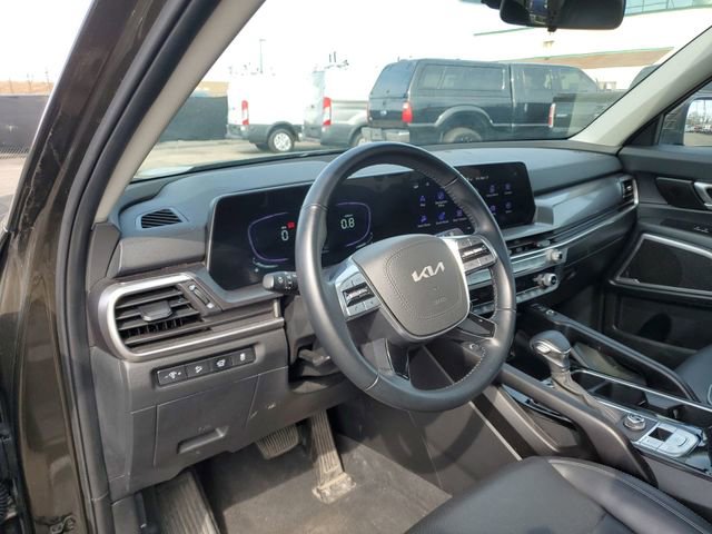 Used 2025 Kia Telluride S FWD image 10