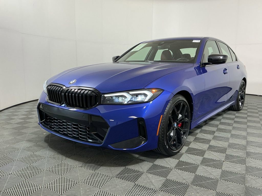 Certified 2025 BMW 330i Sedan w/ M Sport Package RWD image 2