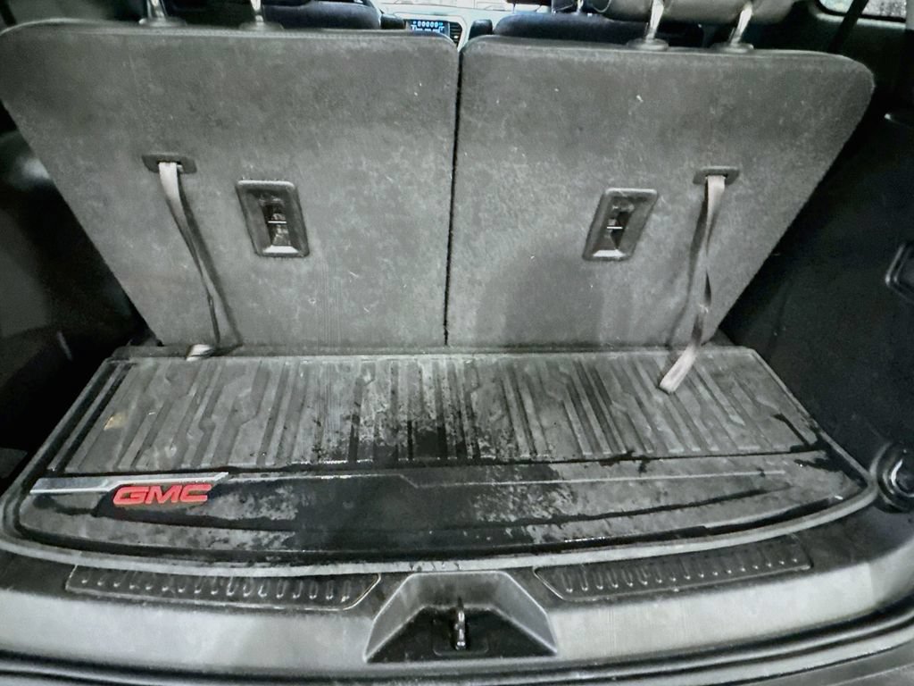 Used 2018 GMC Acadia SLT AWD/4WD image 30