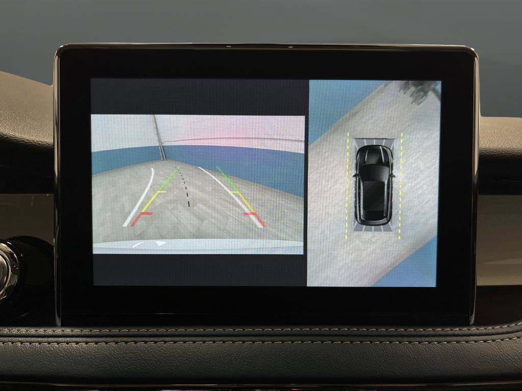Used 2021 Lincoln Corsair Grand Touring w/ Equipment Group 301A AWD/4WD image 11