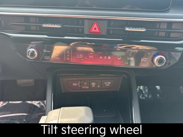 Certified 2025 Kia K5 GT-Line AWD/4WD image 27