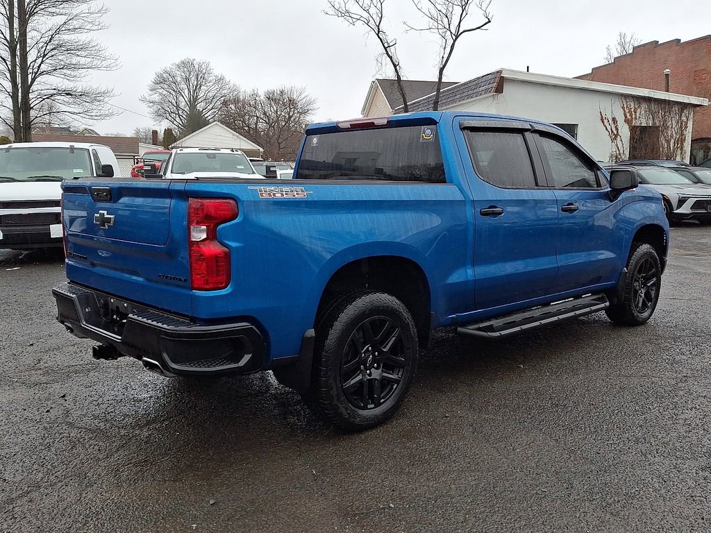 Used 2022 Chevrolet Silverado 1500 Custom Trail Boss w/ LPO, Dark Essentials Package image 7