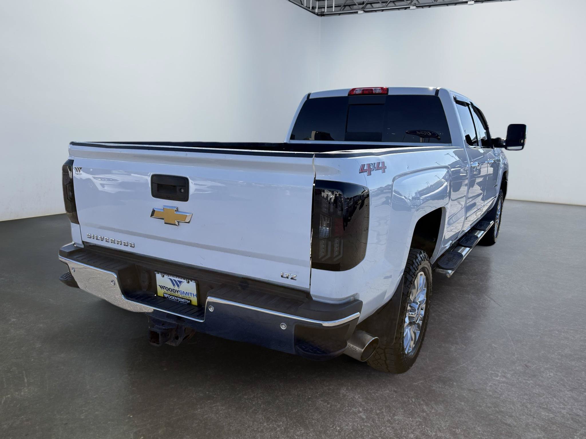 Used 2018 Chevrolet Silverado 2500 LTZ w/ Duramax Plus Package AWD/4WD image 5