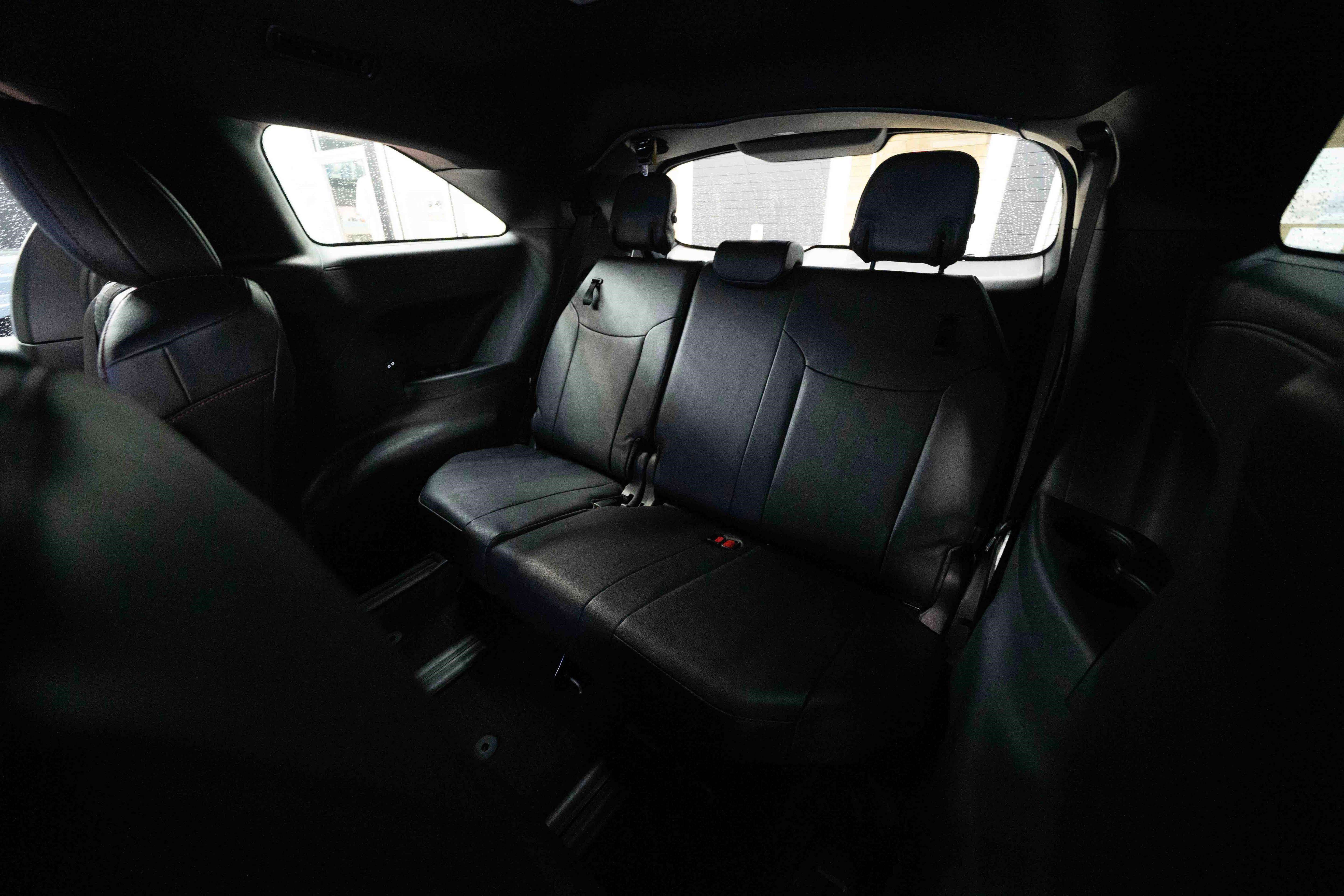 Used 2025 Toyota Sienna XSE image 24
