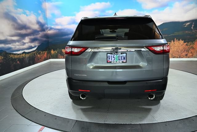 Used 2021 Chevrolet Traverse LS FWD image 6