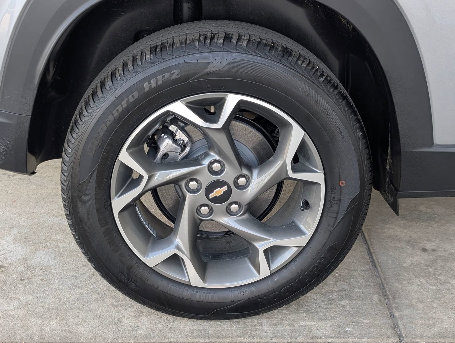 Certified 2026 Chevrolet Trax LT w/ Driver Confidence Package FWD image 30