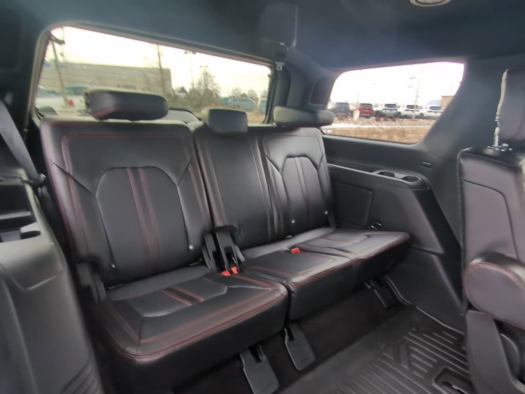 Used 2019 Ford Expedition Limited w/ Equipment Group 303A image 33
