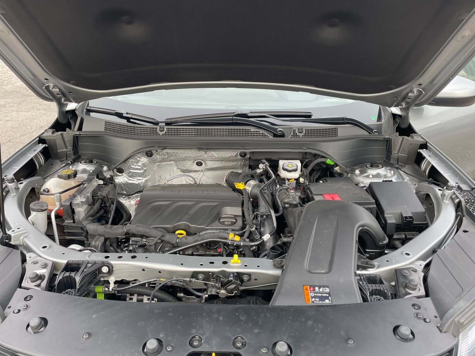 Used 2025 Chevrolet Trax LT image 30