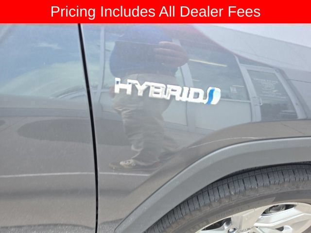 Used 2021 Toyota RAV4 Limited w/ Limited Grade Weather Package AWD/4WD image 17