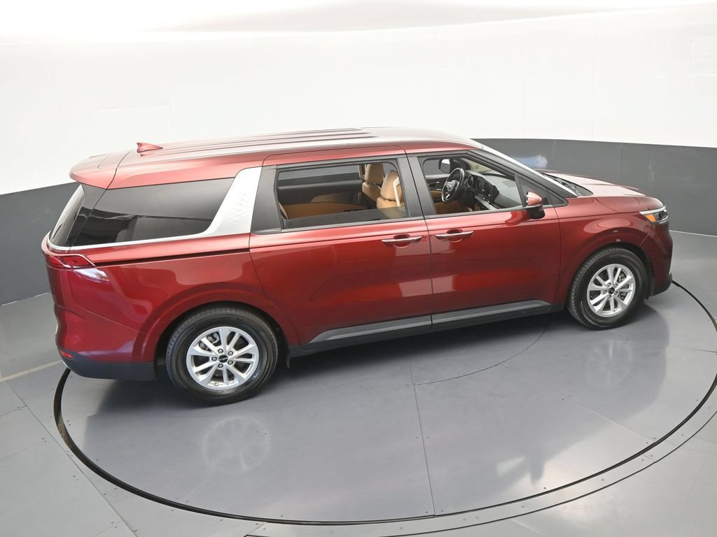 Used 2024 Kia Carnival LX FWD image 48