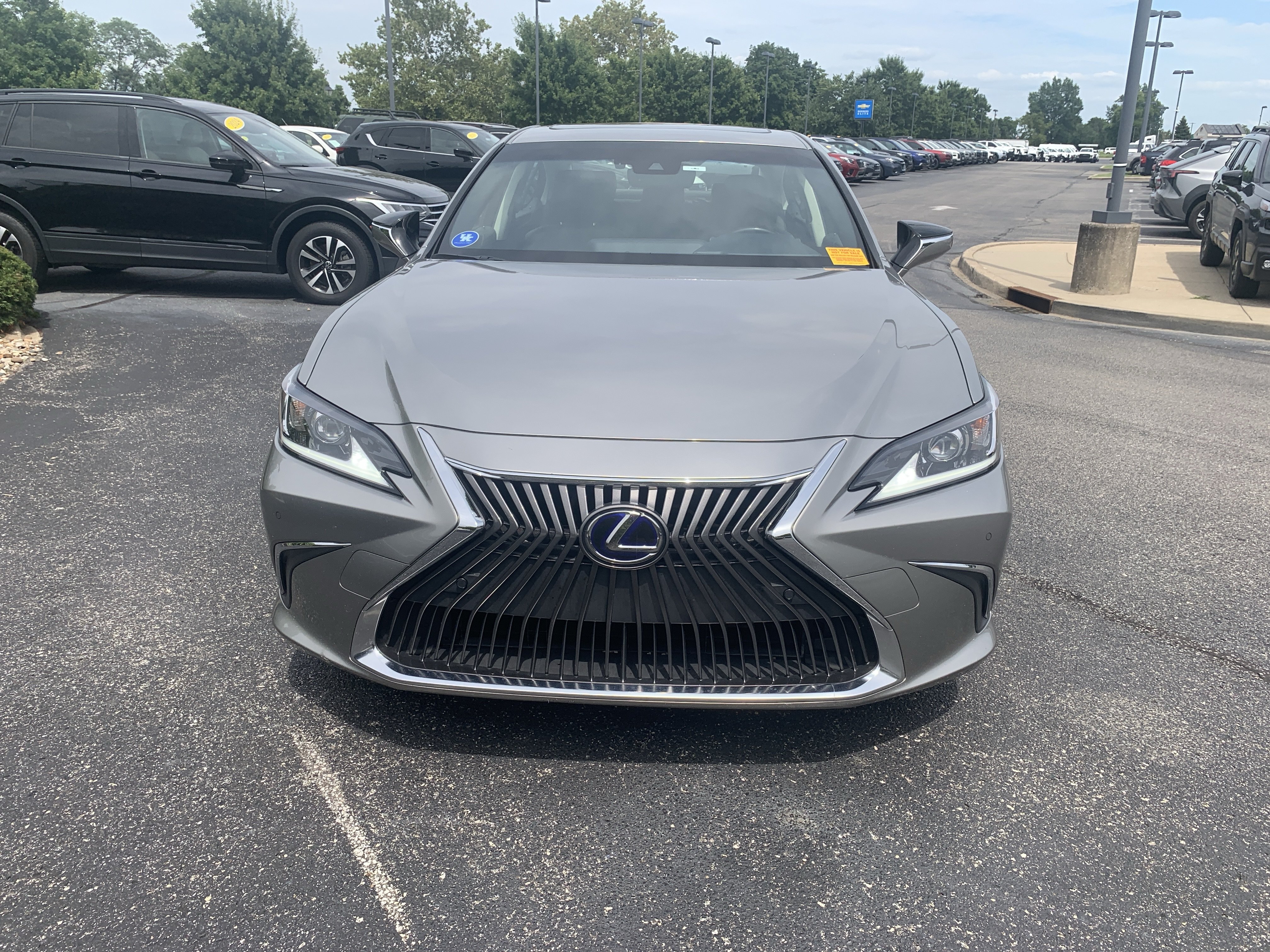Used 2019 Lexus ES 300h w/ Premium Package FWD image 22