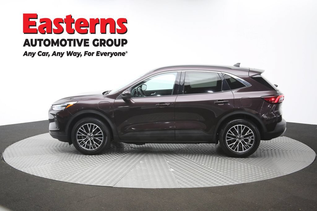 Used 2023 Ford Escape SE FWD image 61