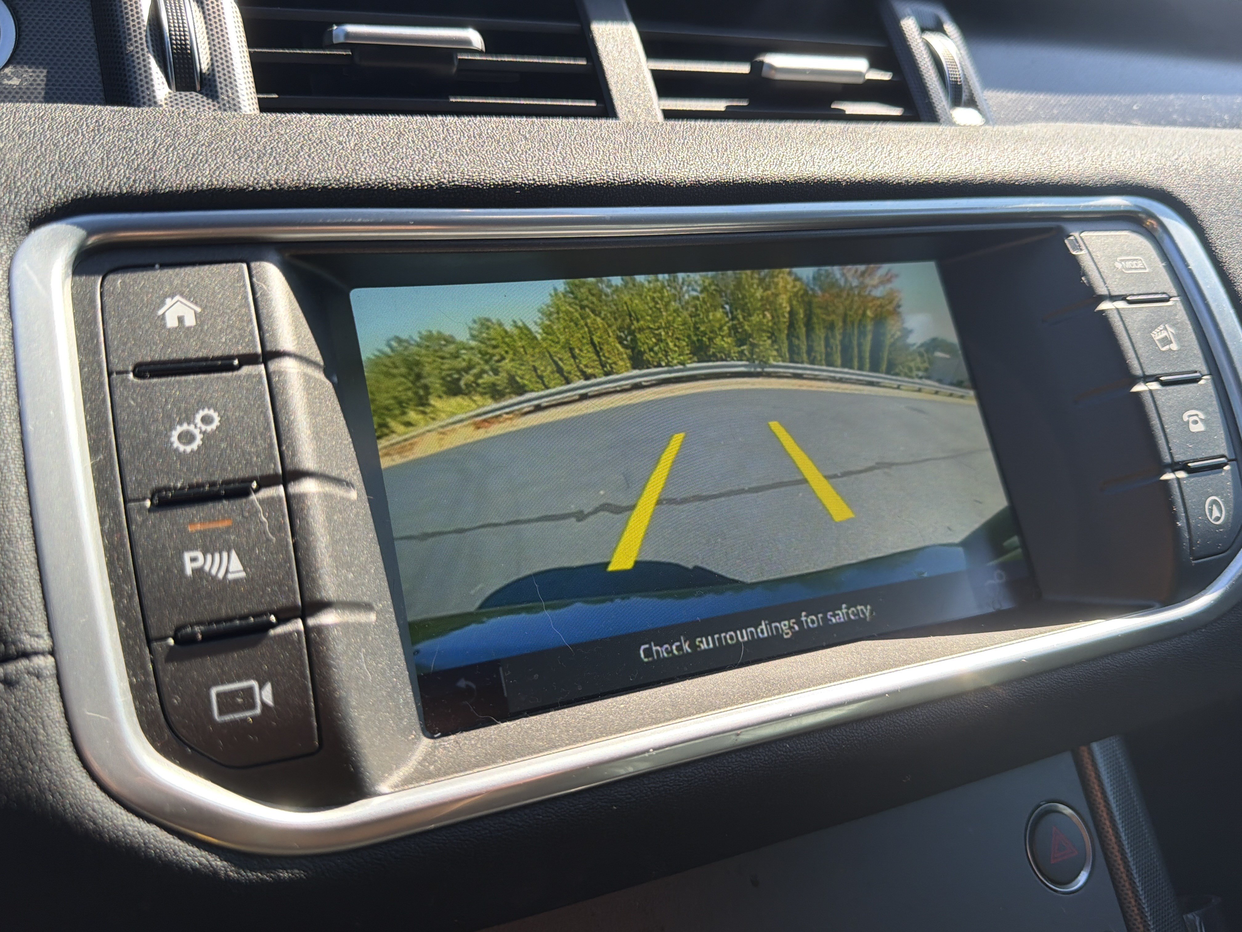 Used 2019 Land Rover Range Rover Evoque SE AWD/4WD image 19