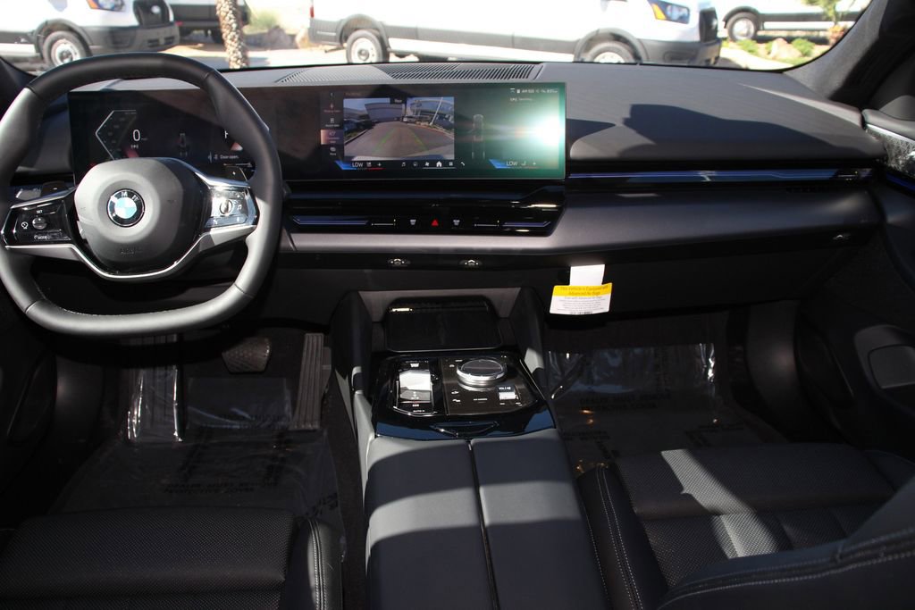 Used 2025 BMW 530i image 19