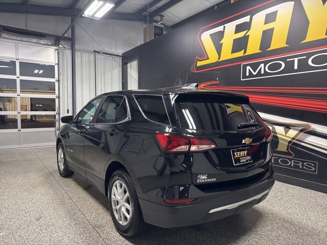 Used 2023 Chevrolet Equinox LT image 16