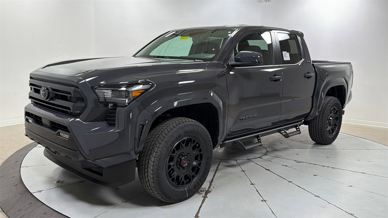 New 2026 Toyota Tacoma SR5
