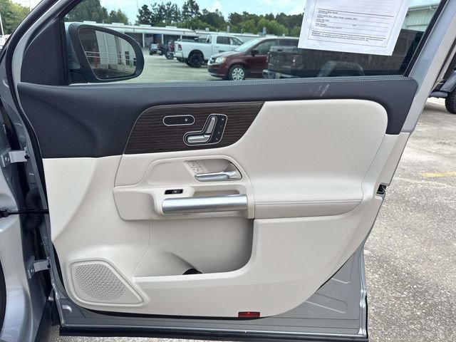 Used 2025 Mercedes-Benz GLA 250 image 19