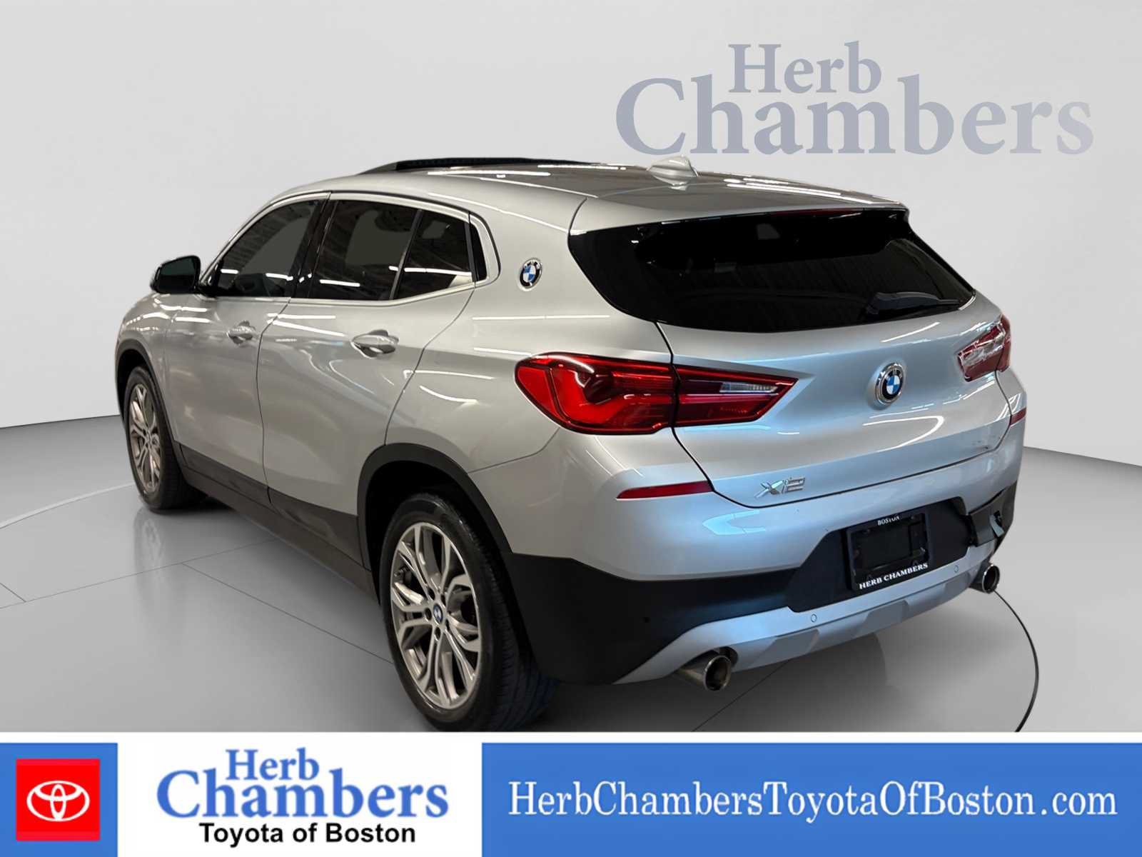 Used 2020 BMW X2 xDrive28i w/ Convenience Package AWD/4WD image 3
