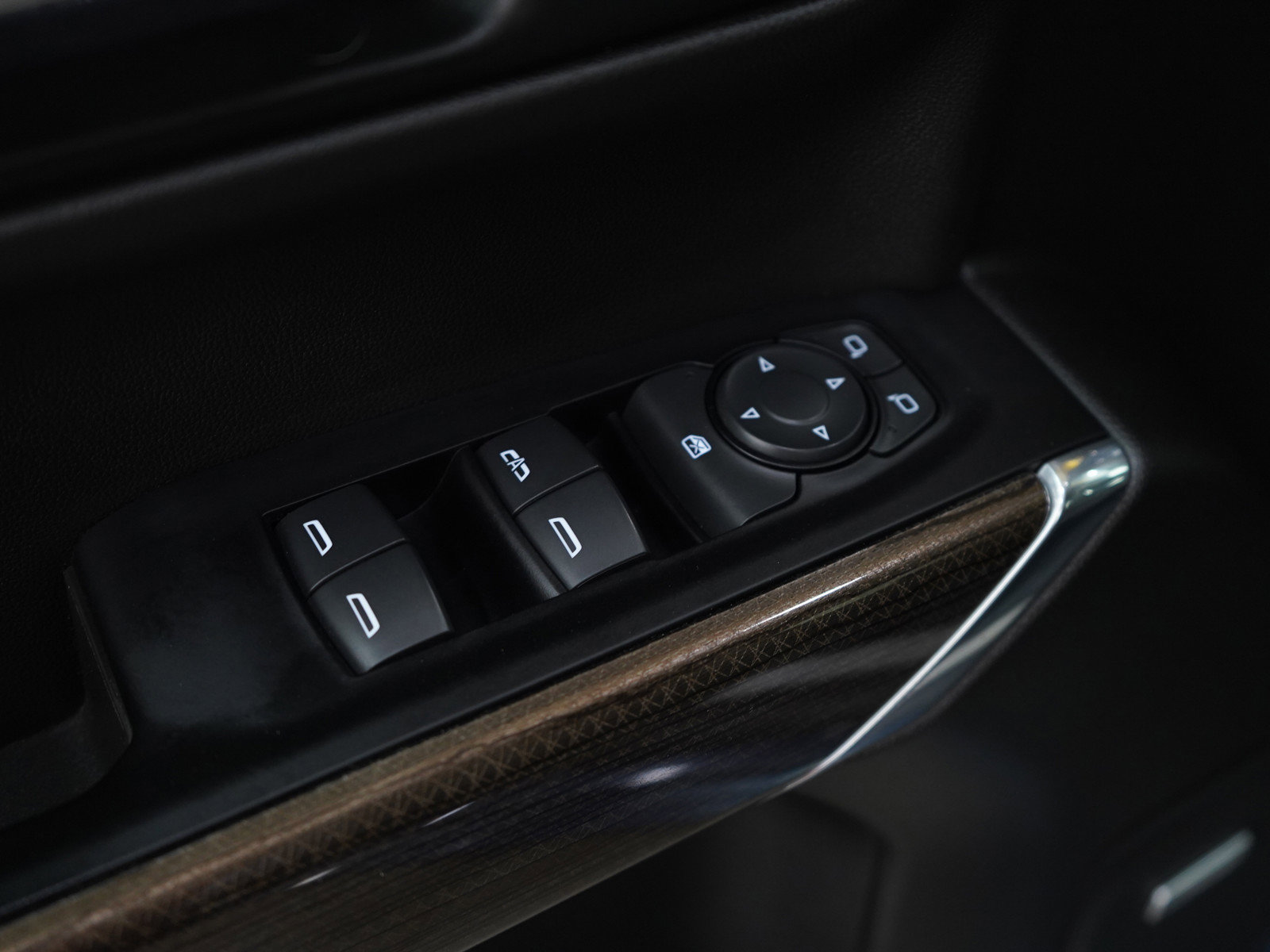 Used 2019 Chevrolet Silverado 1500 RST w/ All-Star Edition image 18